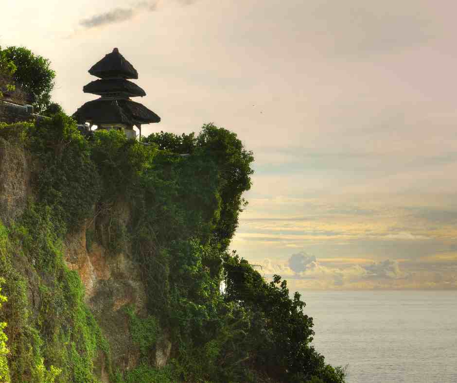 uluwatu temple